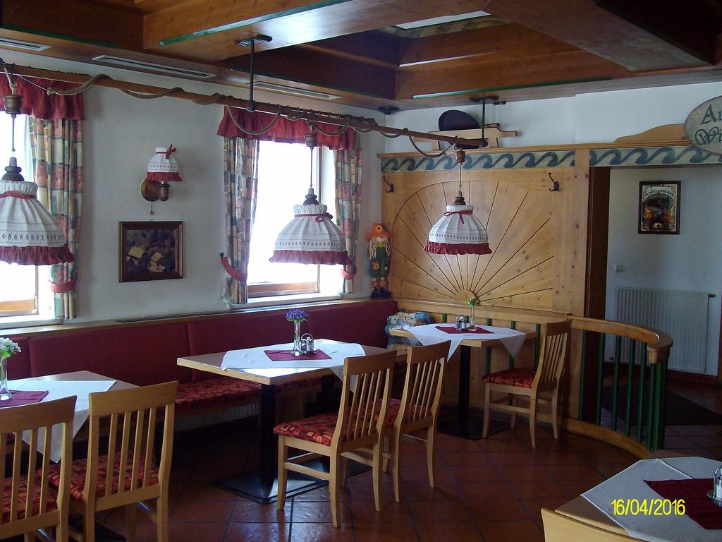 Gasthaus Zur Melzen Versbichl Exterior foto